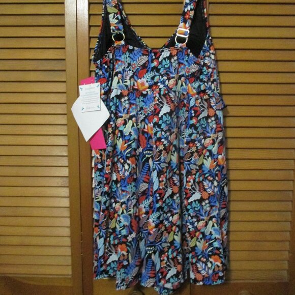 Fit 4 U NEW bathing suit blue floral one piece, the bottom are shorts size 14 - Picture 11 of 11